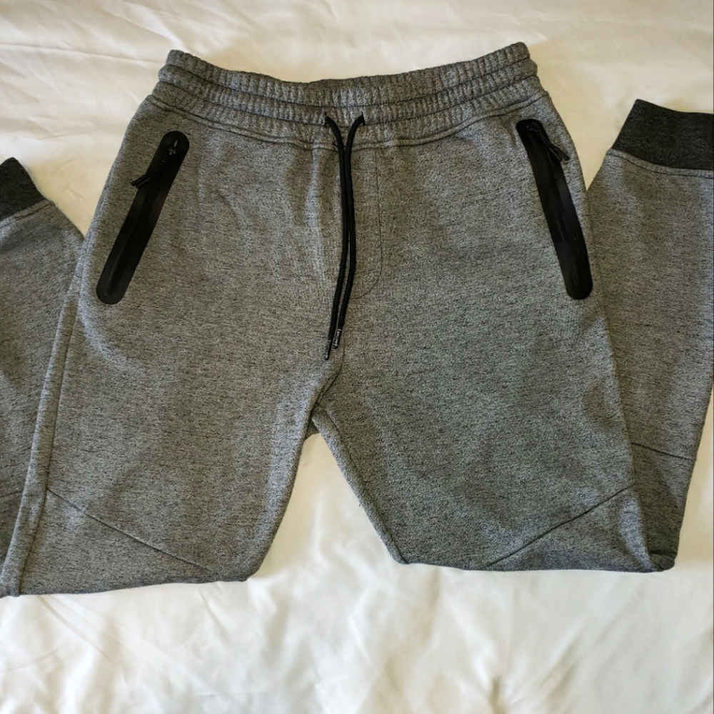 Brooklyn Cloth The Jogger Size Medium - Picture 1 of 4